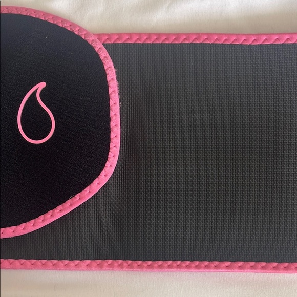 Waist Trimmer by Sweet Sweat - Black and Pink - Picture 5 of 10